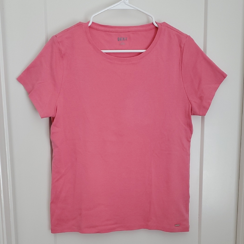 DKNY Fitted Pink Short Sleeve T-Shirt Large 🐧 2 for $10